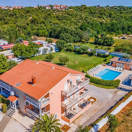 Apartment Rok 4 By Interhome Пула Екстер'єр фото
