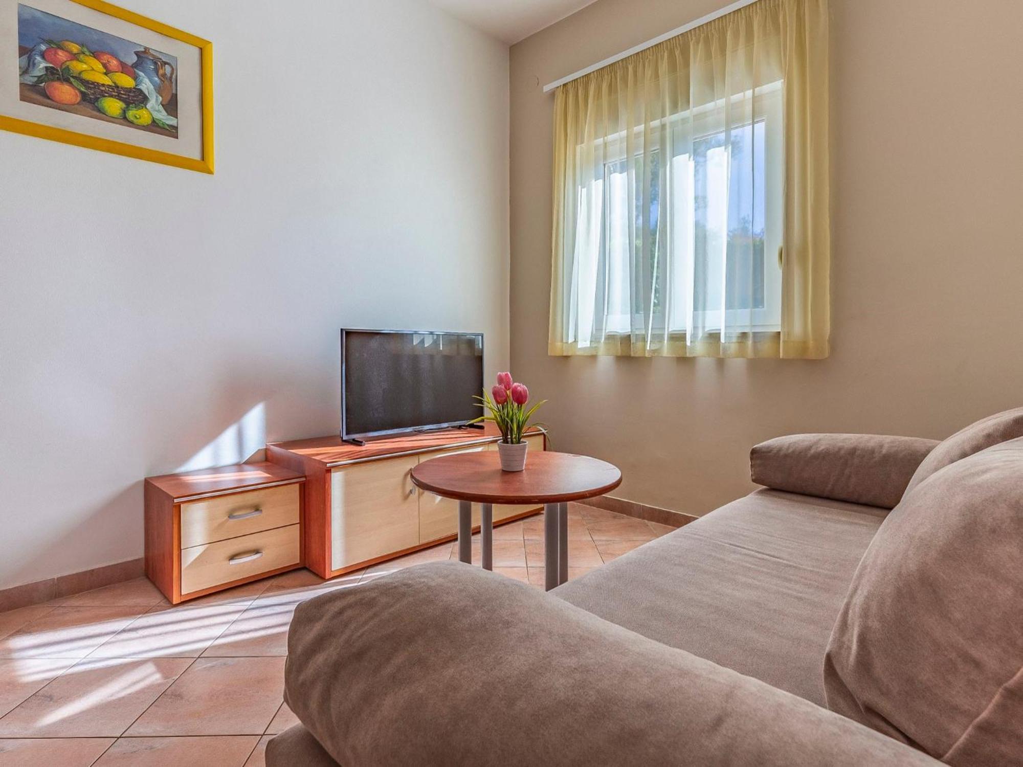 Apartment Rok 4 By Interhome Пула Екстер'єр фото