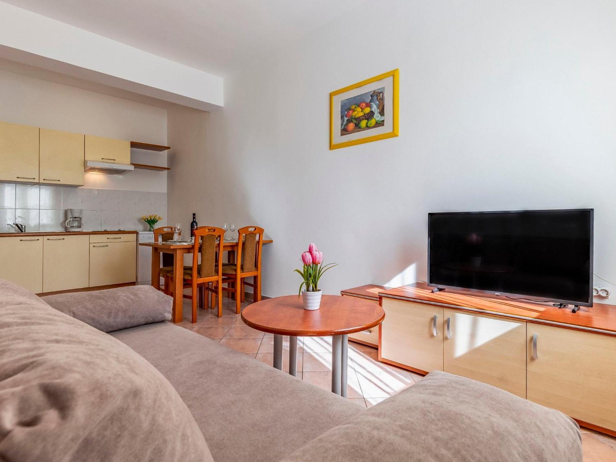 Apartment Rok 4 By Interhome Пула Екстер'єр фото